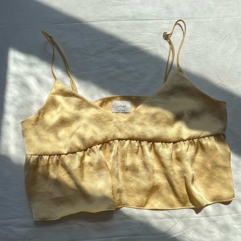 Aritzia Wilfred love camisole
